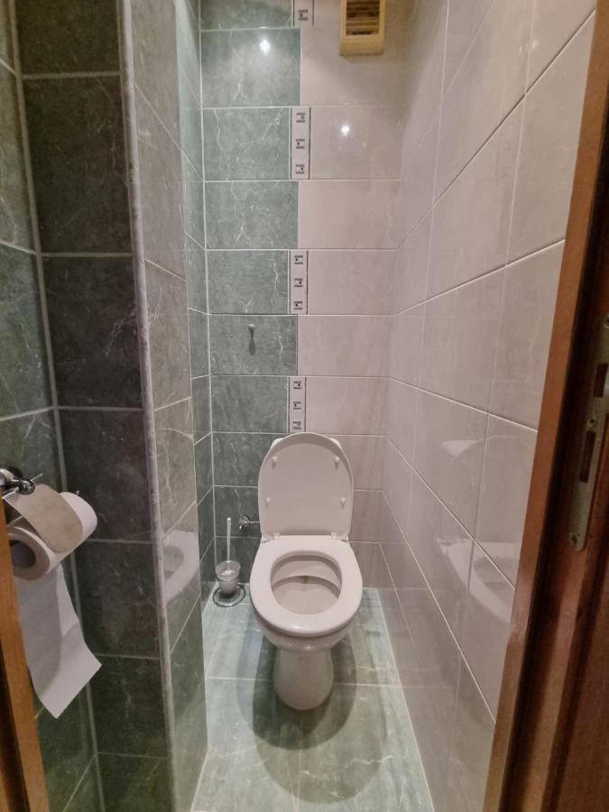 Danube Park Appartement Roese Buitenkant foto