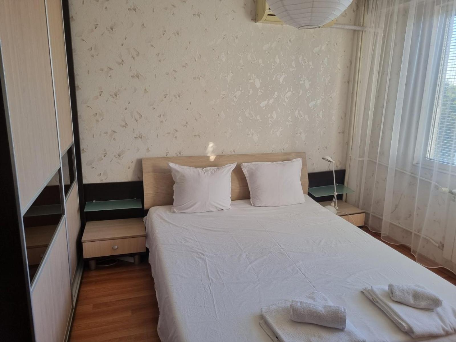 Danube Park Appartement Roese Buitenkant foto